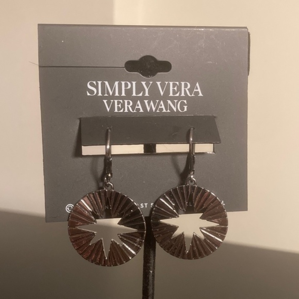 Simply Vera Vera Wang Black Starburst Earrings